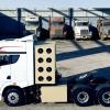 Camión de carga de ELAM-FAW Trucks ilustrando la evaluación de rentabilidad y productividad para la renovación de flotas de transporte.